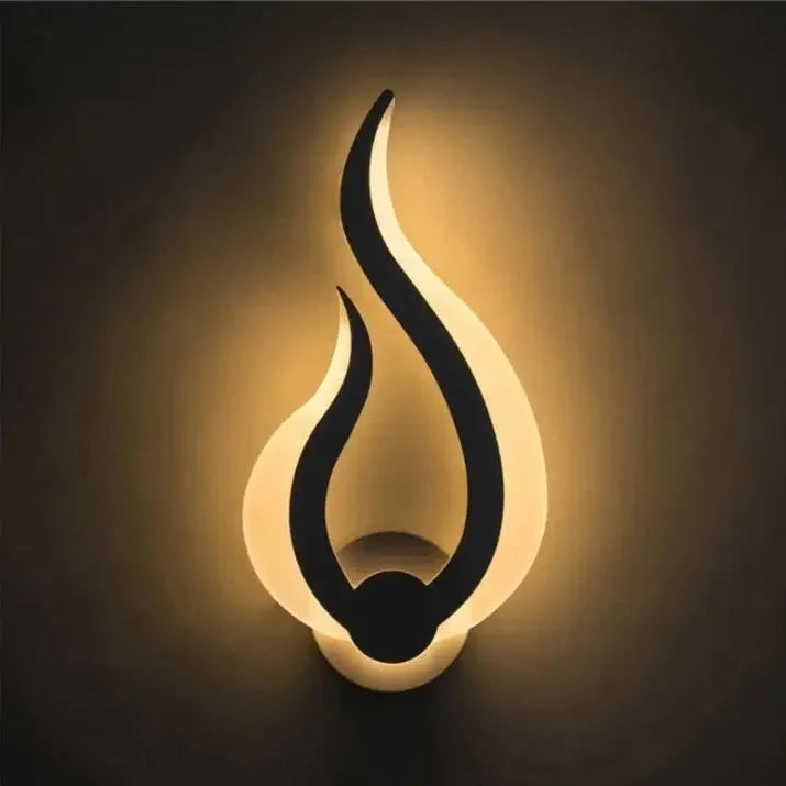 Wall Lamp | Flame-Shaped Flickering LED & Energy-Efficient | Gold & White Options