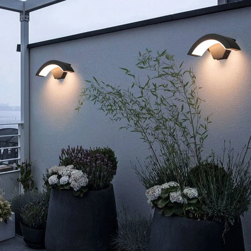 Wall Sconce | Warm White LED & IP65