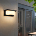 Outdoor Wall Light | Motion-Activated PIR Sensor & Weather-Resistant | 20 W LED
