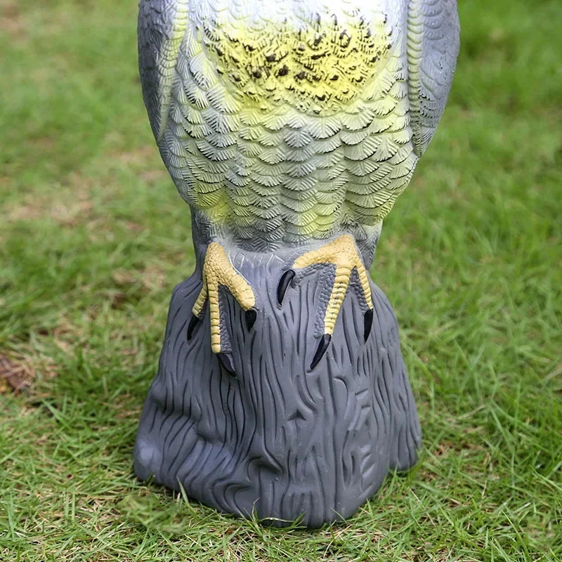 Falcon Decoy | Realistic & Weather-Resistant PE Resin | 40 x 17.5 x 17 cm