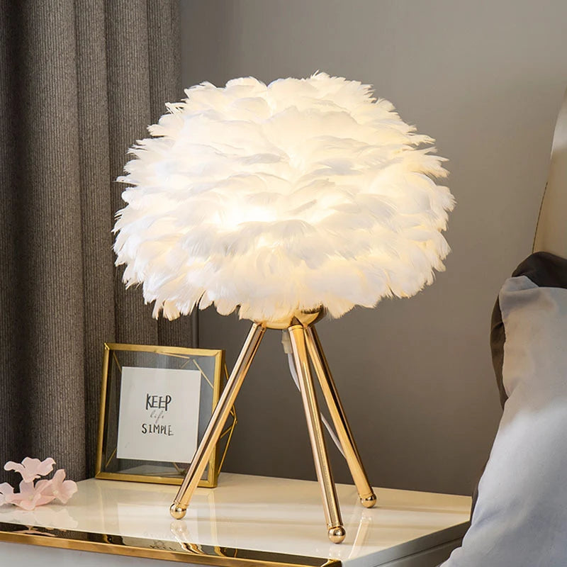 Table Lamp | Feather Design & Soft Diffused Glow