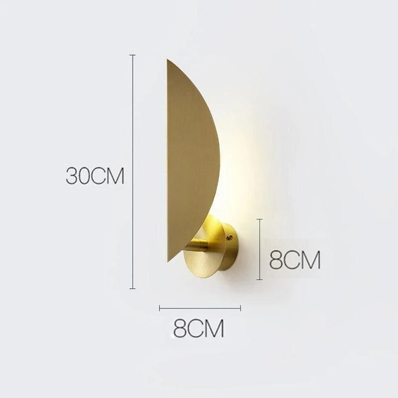 Wall Sconce | Golden Finish, Warm 3000K & Built-In Switch