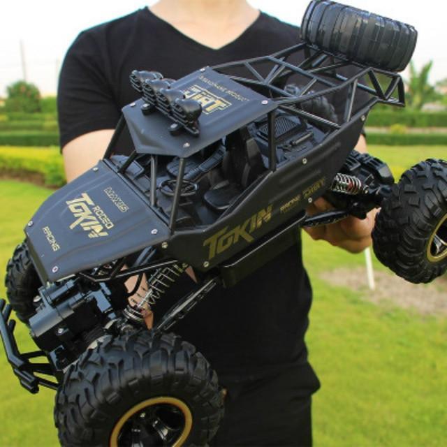 Remote Control Monster Truck | 4x4 Off-Road & Shockproof