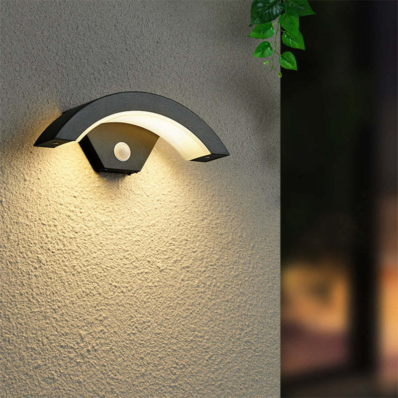 Wall Sconce | Warm White LED & IP65