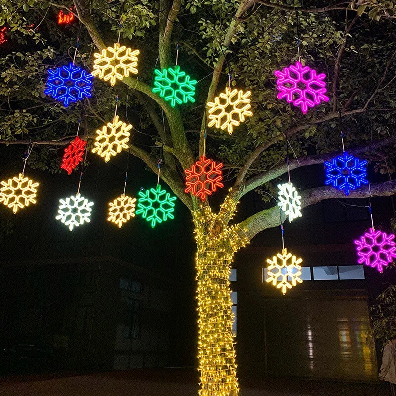 Outdoor Snowflake Lights | IP65 Waterproof LED & Warm Glow | 30 cm Diameter