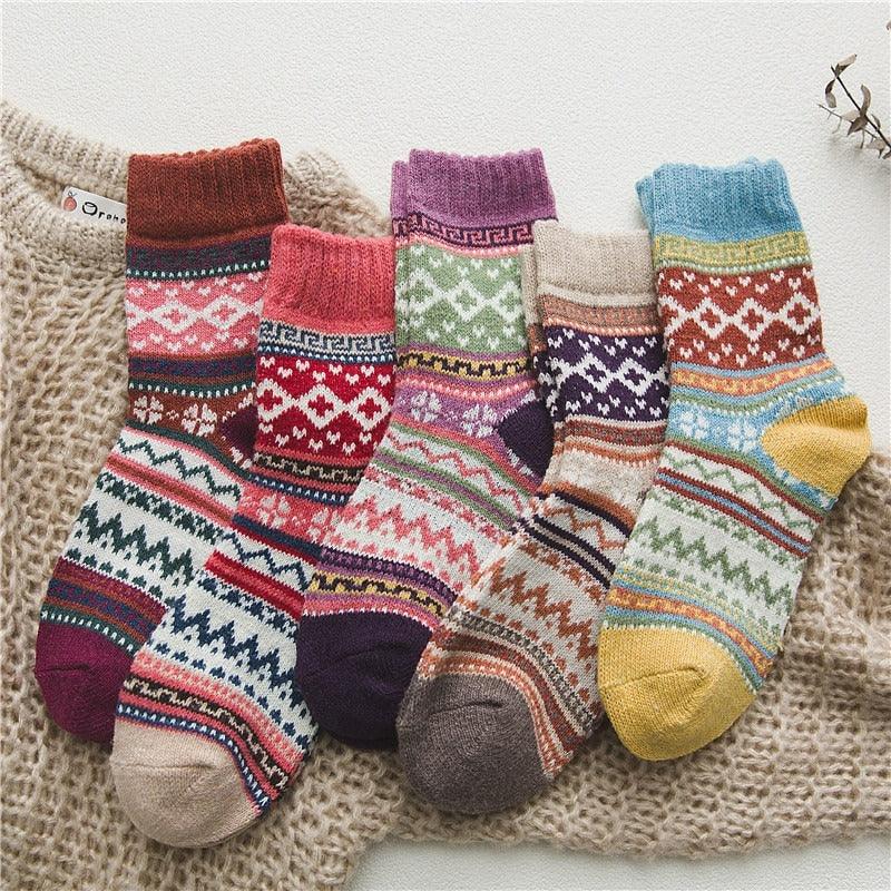 Winter Socks | Warm Wool Blend & Scandinavian Pattern | Unisex