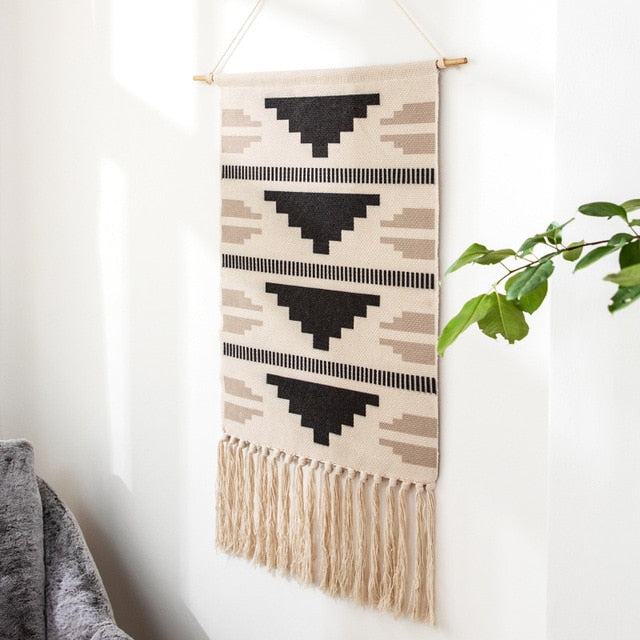 Macrame Wall Hanging | Handcrafted Cotton & Linen Geometric Fringe | 50 x 70 cm + 20 cm Fringe