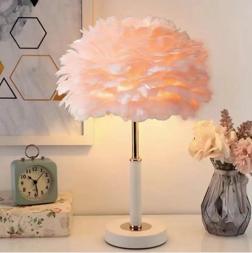 Table Lamp | Feather Design & Soft Diffused Glow