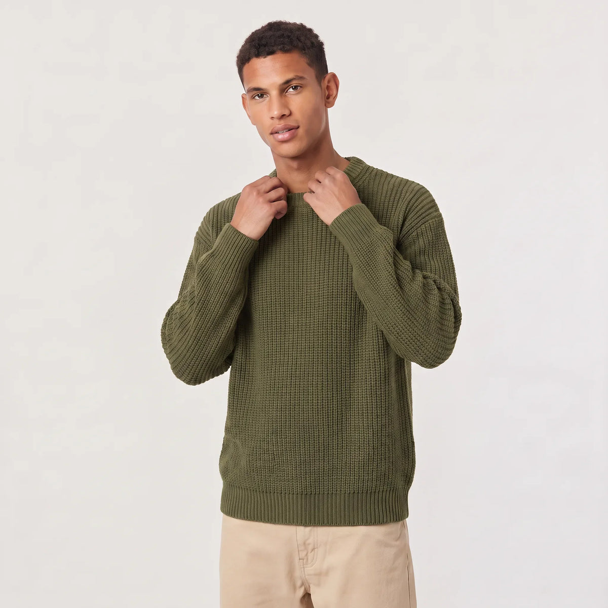 Men’s Sweater | Knitted Crew Neck & Rib-Knit Trim | Regular Fit