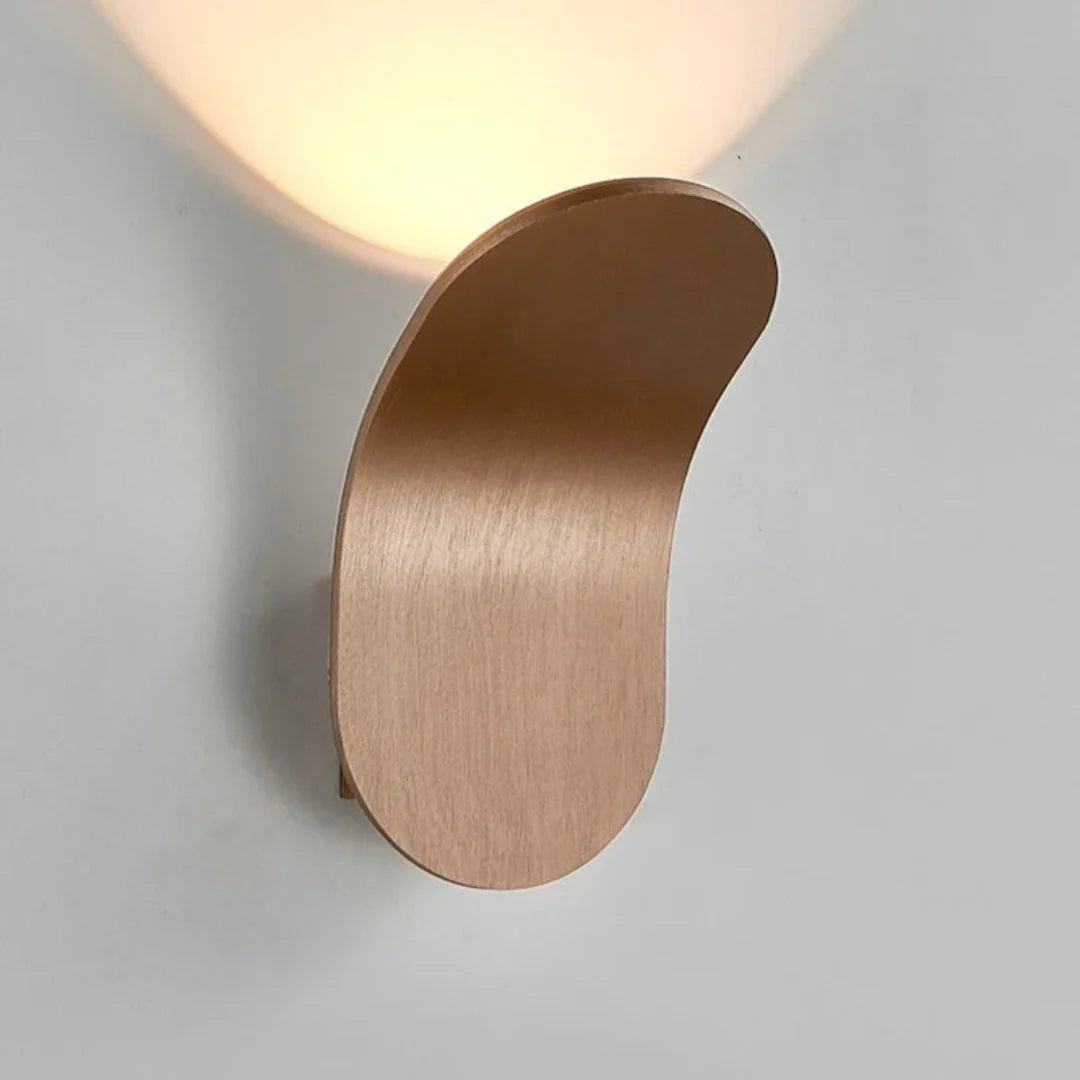 Wall Lamp | Scandinavian Minimalist LED | H18 x D10 cm