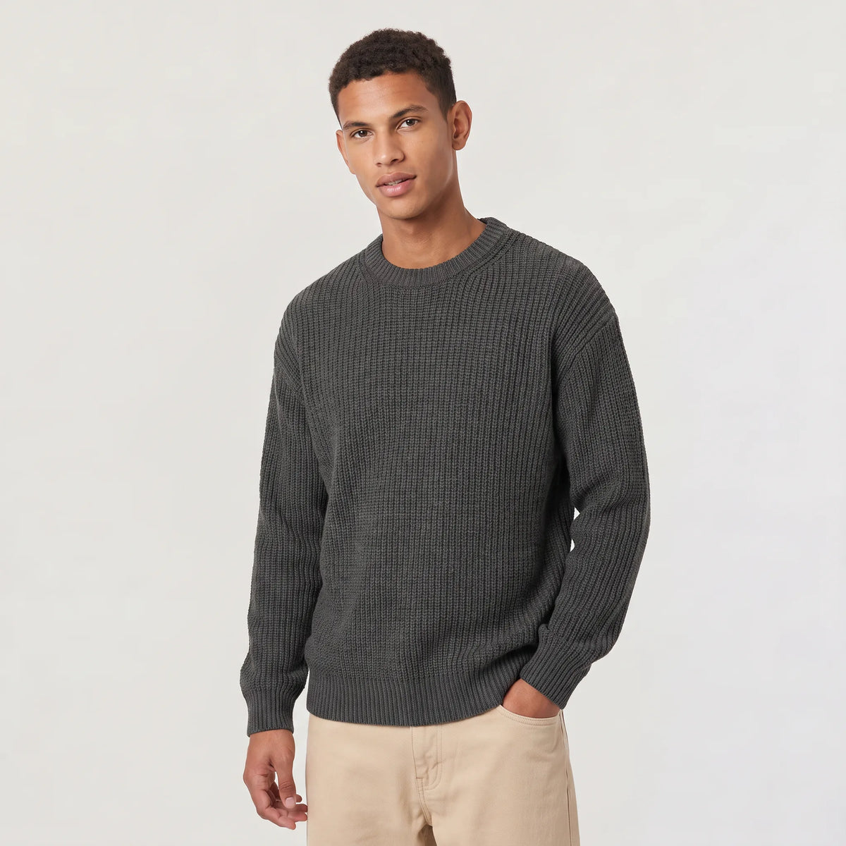 Men’s Sweater | Knitted Crew Neck & Rib-Knit Trim | Regular Fit