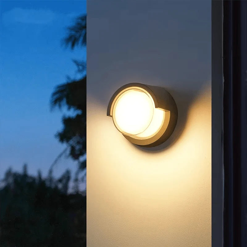 Outdoor Wall Light | Warm White LED & Weatherproof IP65 | Round & Square Options