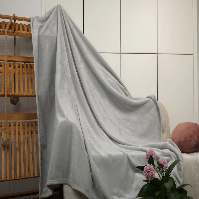 Throw Blanket | Soft Velvet & Machine-Washable