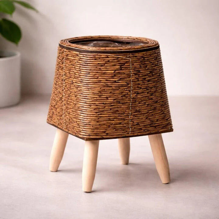 Plant Pot With Feet | Woven Basket & Wooden Feet | With Inner Insert
