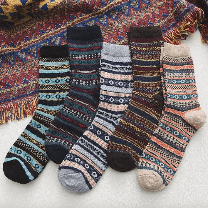 Winter Socks | Warm Wool Blend & Scandinavian Pattern | Unisex
