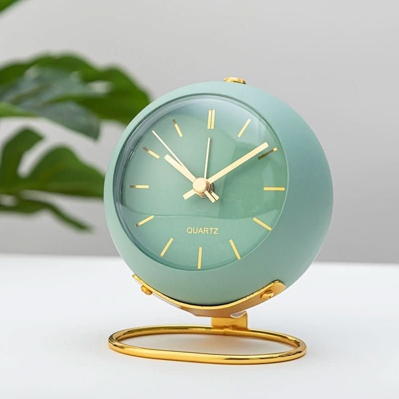 Analog Alarm Clock | Silent Movement & Night Light | Vintage Style