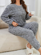 Women's Pajama Set | Soft Plush Heart & Check Pattern | 2-Piece