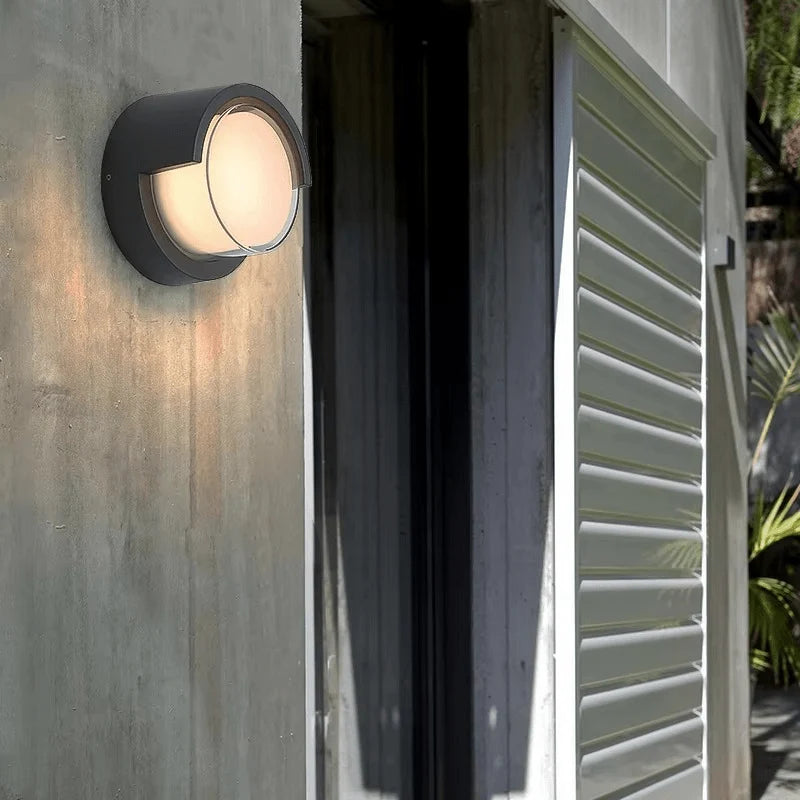 Outdoor Wall Light | Warm White LED & Weatherproof IP65 | Round & Square Options