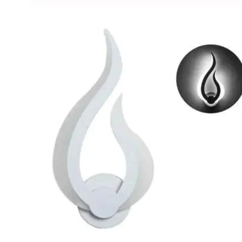 Wall Lamp | Flame-Shaped Flickering LED & Energy-Efficient | Gold & White Options
