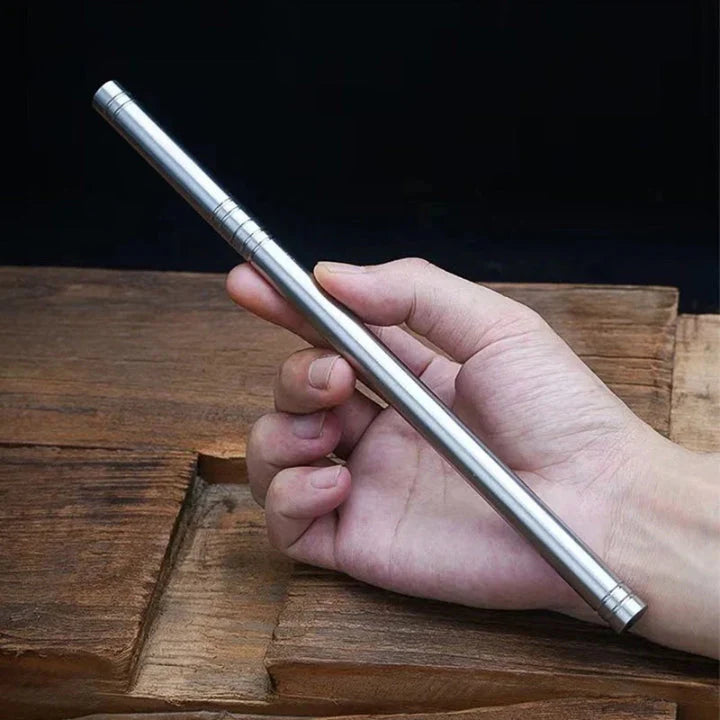 Pocket Knife with Stowable Blade