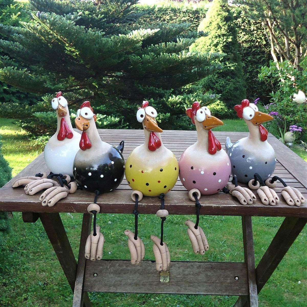 Resin Garden Chicken Decoration